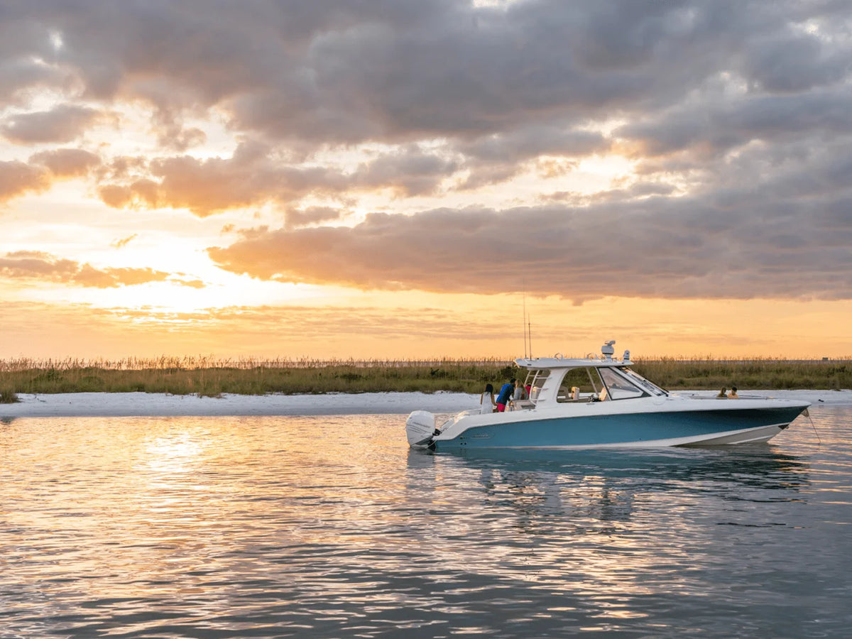 2027 Boston Whaler 380 Realm 38.0 feet, Inuvik, Northwest Territories #7