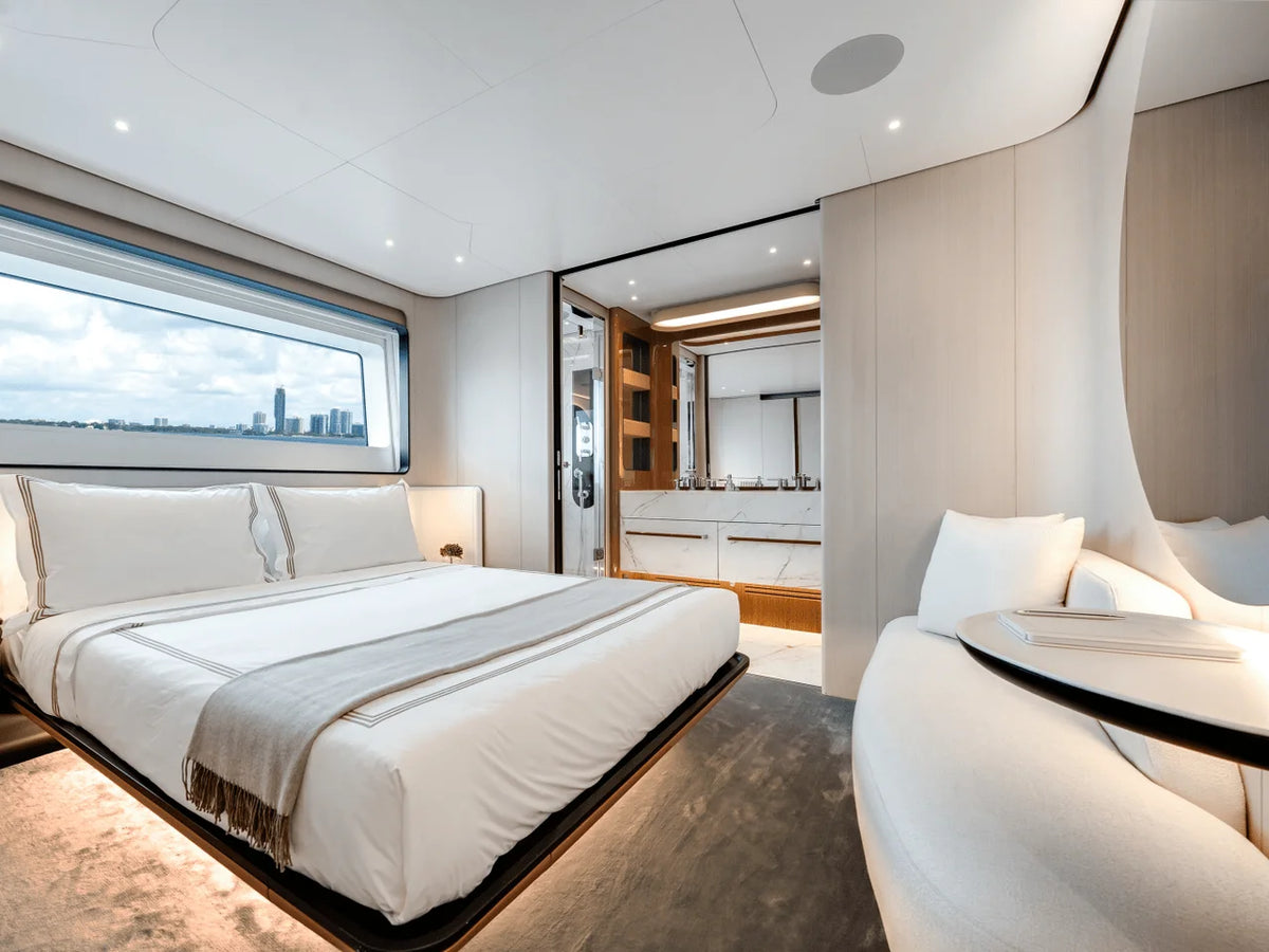 2027 Azimut Grande 36M 115.0 feet, Inuvik, Northwest Territories #16