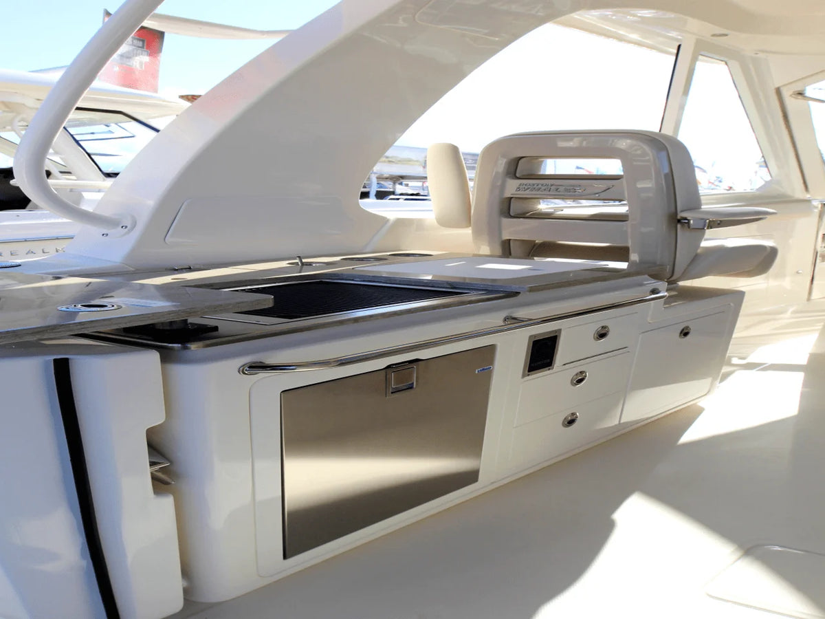 2027 Boston Whaler 380 Realm 38.0 feet, Inuvik, Northwest Territories #125