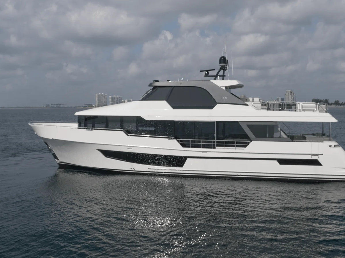 2026 Ocean Alexander 32L 106.0 feet, Inuvik, Northwest Territories #23