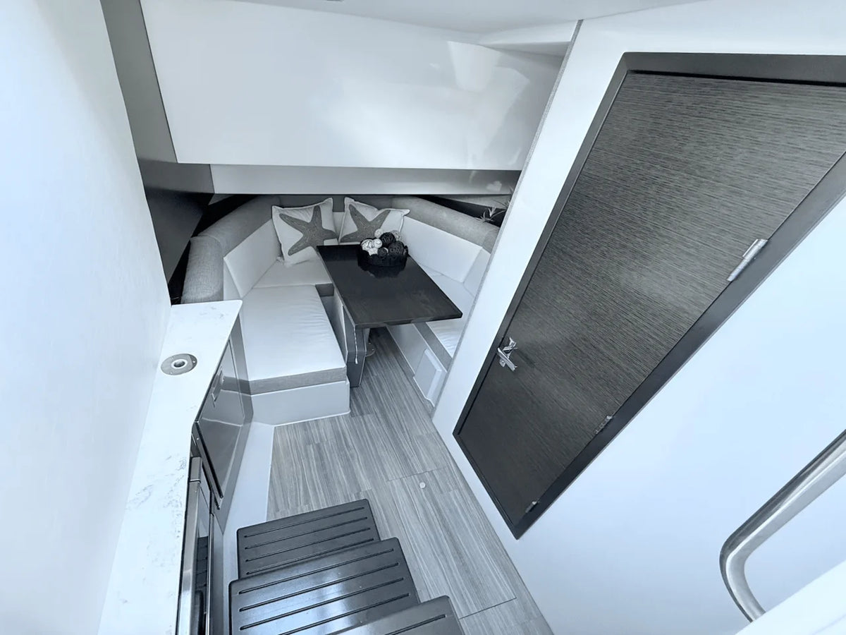 2020 Cruisers Yachts 38 GLS 38.0 feet, Grand Haven, MI #18