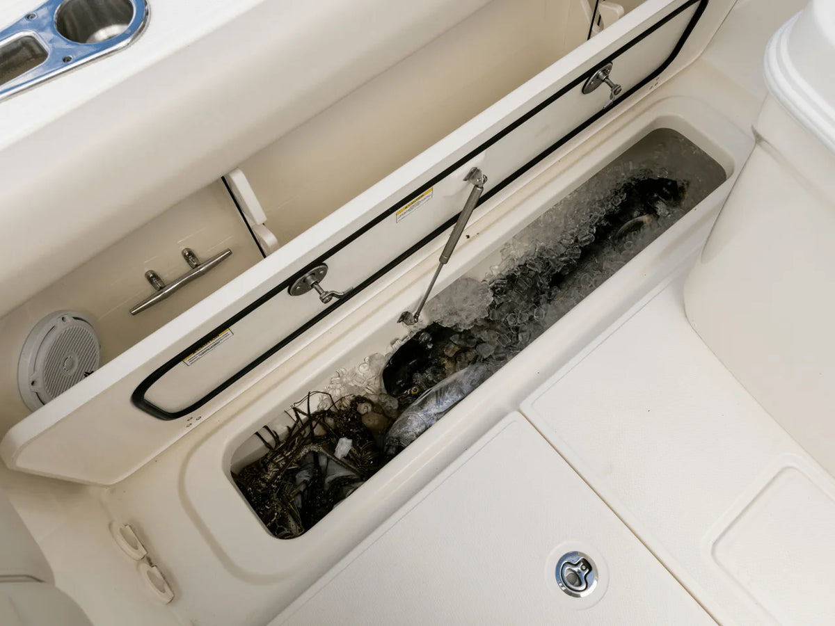 2027 Boston Whaler 250 Outrage 25.0 feet, Inuvik, Northwest Territories #85