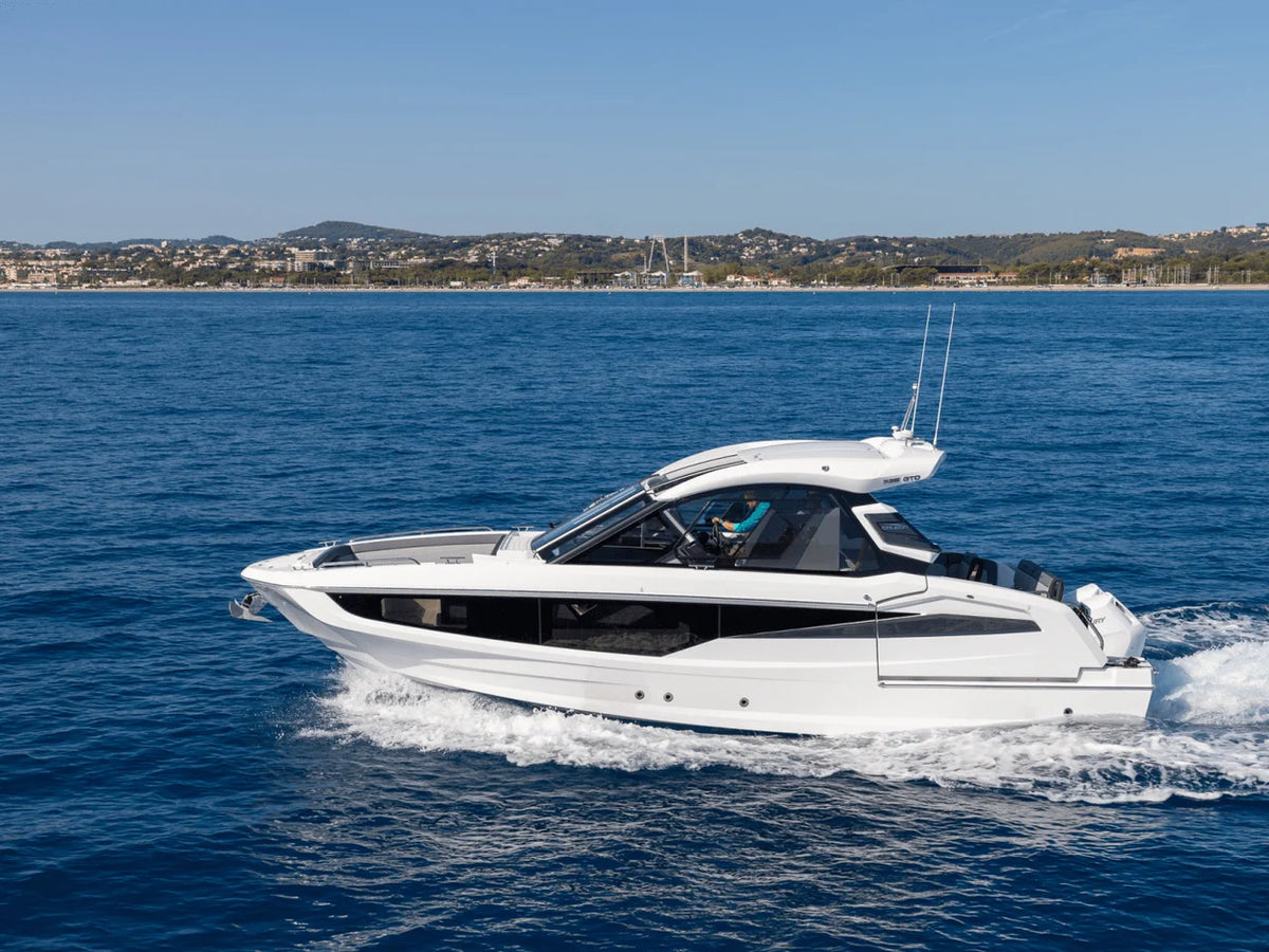2027 Galeon 335 GTO 33.0 feet, Inuvik, Northwest Territories #3