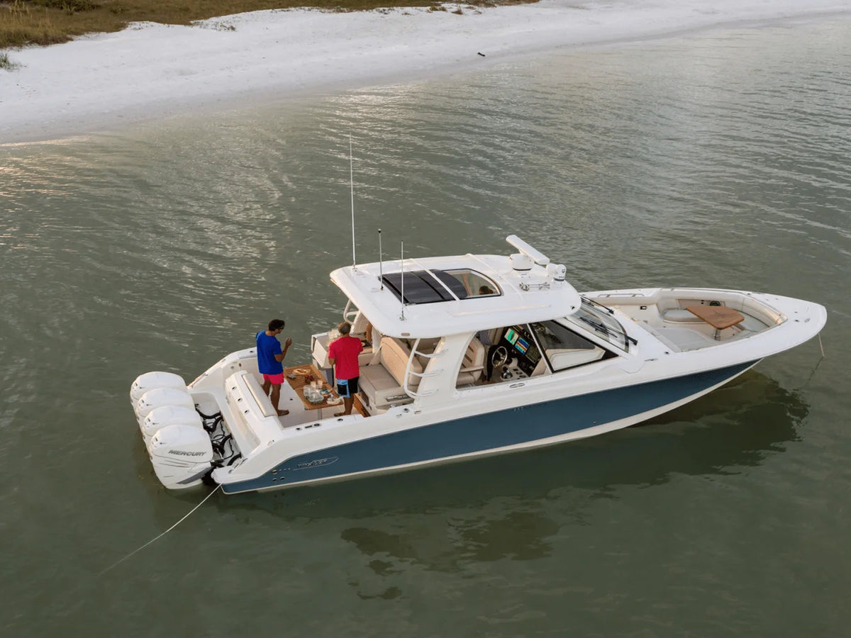 2027 Boston Whaler 380 Realm 38.0 feet, Inuvik, Northwest Territories #10