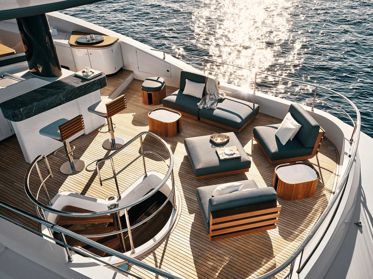 2027 Azimut Magellano 25M 83.0 feet, Inuvik, Northwest Territories #13
