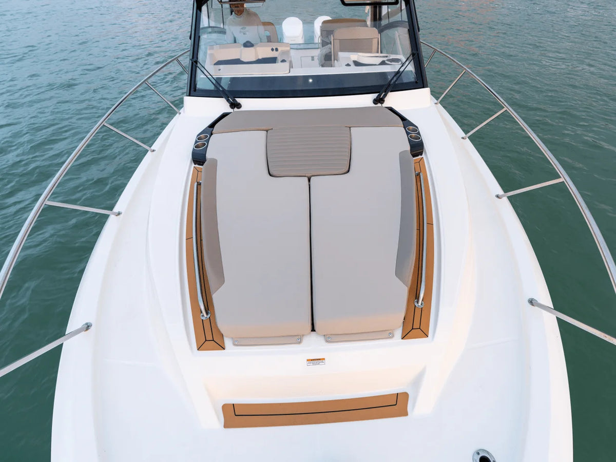 2027 Boston Whaler 365 Conquest 36.0 feet, Inuvik, Northwest Territories #41