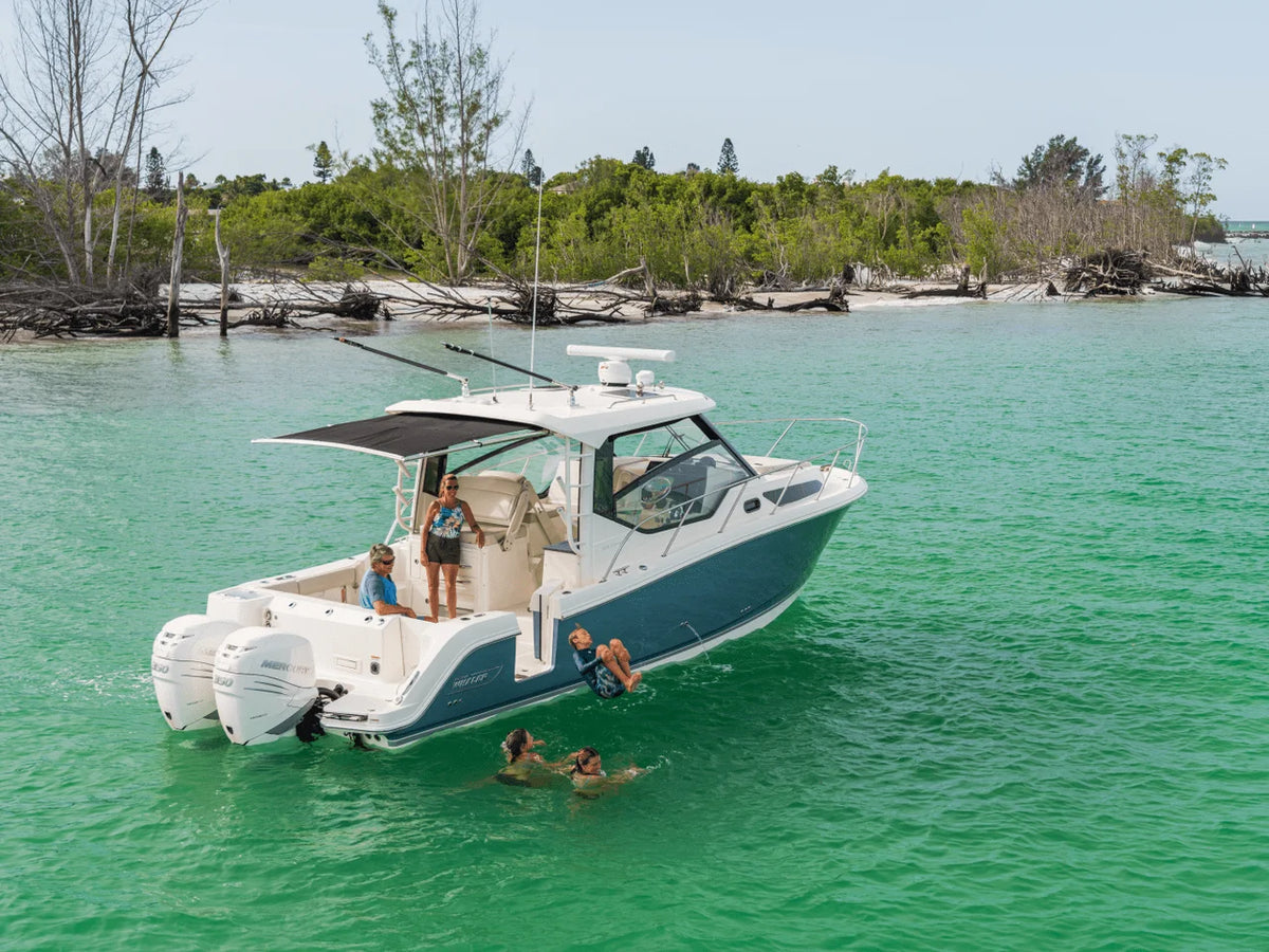 2027 Boston Whaler 325 Conquest 32.0 feet, Inuvik, Northwest Territories #30