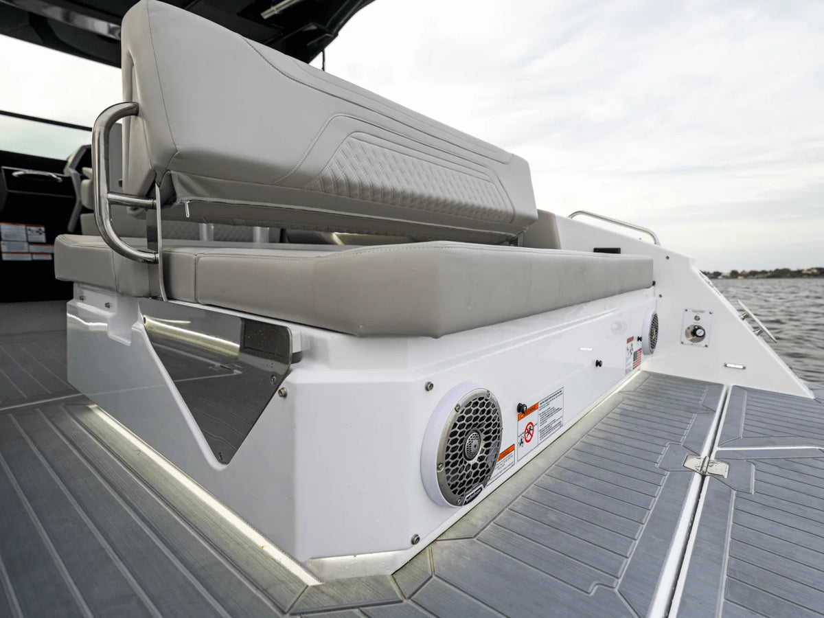 2024 Cruisers Yachts 34 GLS 34.0 feet, Marblehead, OH #132
