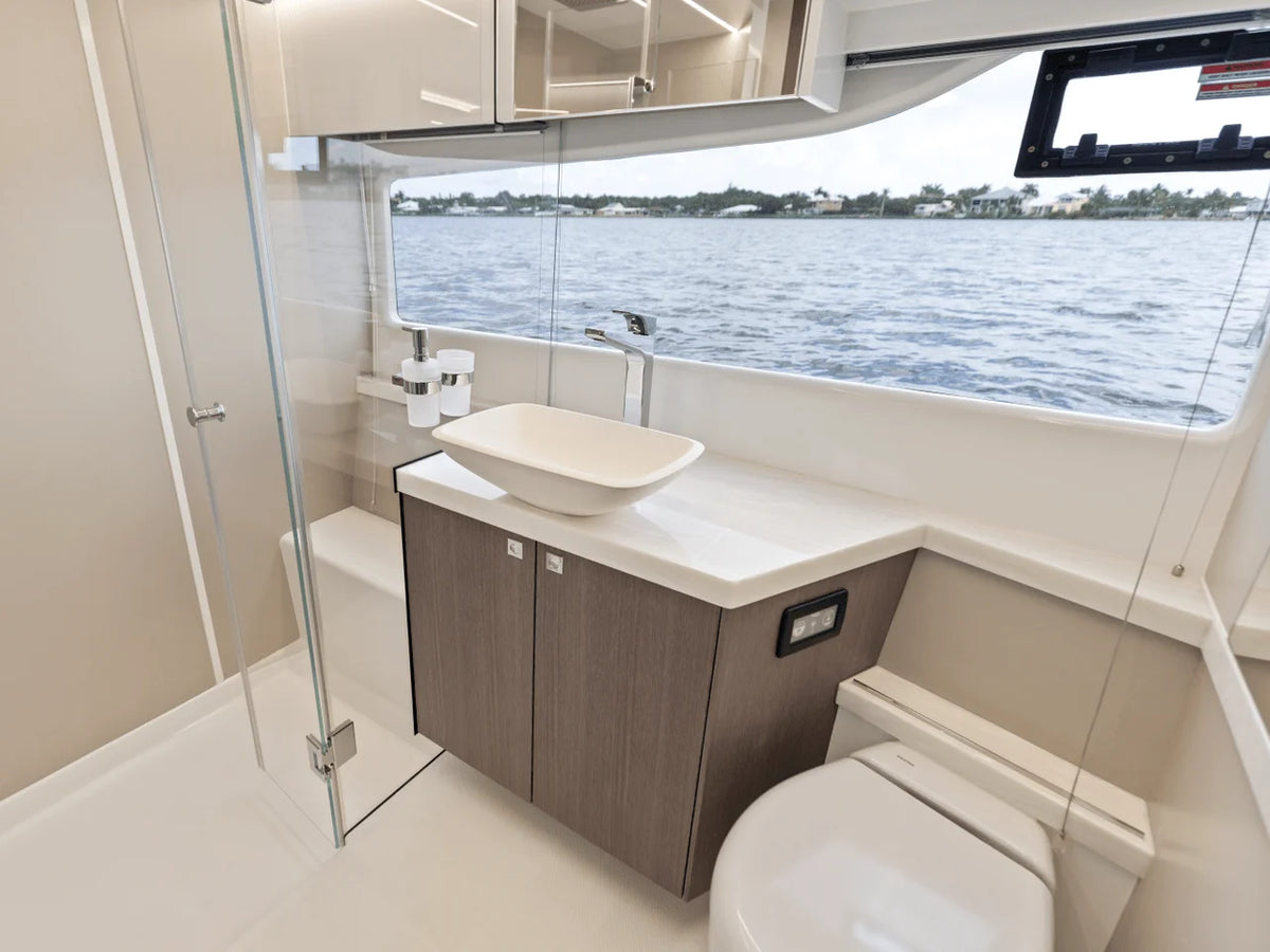 2027 Galeon 450 HTC 45.0 feet, Inuvik, Northwest Territories #104