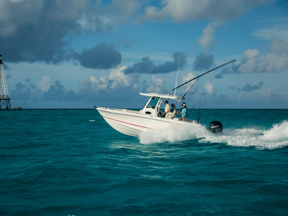 2027 Boston Whaler 250 Outrage 25.0 feet, Inuvik, Northwest Territories #1