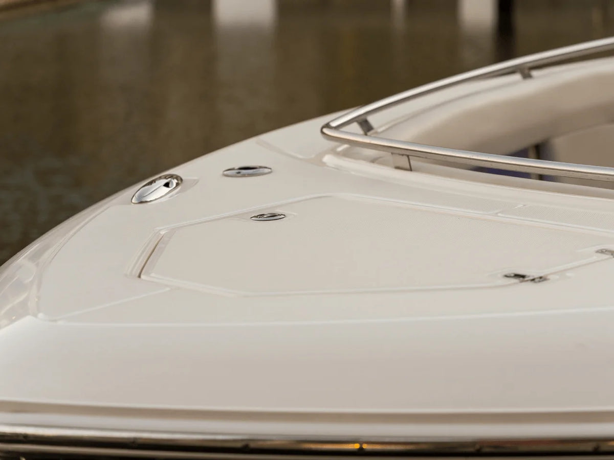 2027 Boston Whaler 380 Realm 38.0 feet, Inuvik, Northwest Territories #47