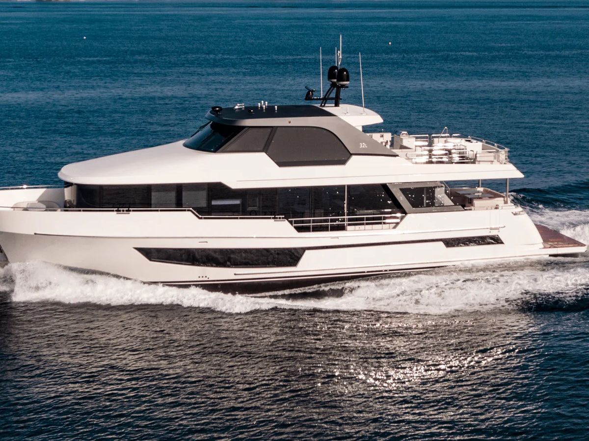2027 Ocean Alexander 32L 106.0 feet, Inuvik, Northwest Territories #21