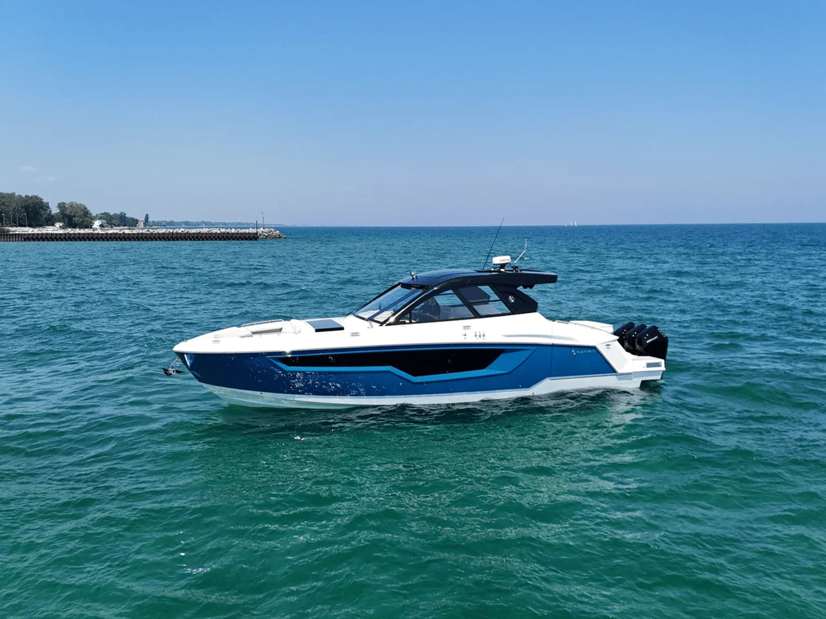 2026 Cruisers Yachts 50 GLS OB 50.0 feet, Grand Haven, MI #3