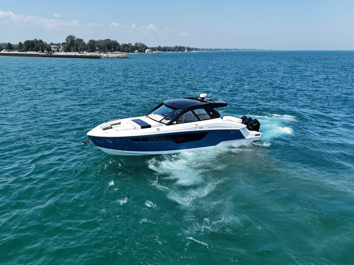 2026 Cruisers Yachts 50 GLS OB 50.0 feet, Grand Haven, MI #7