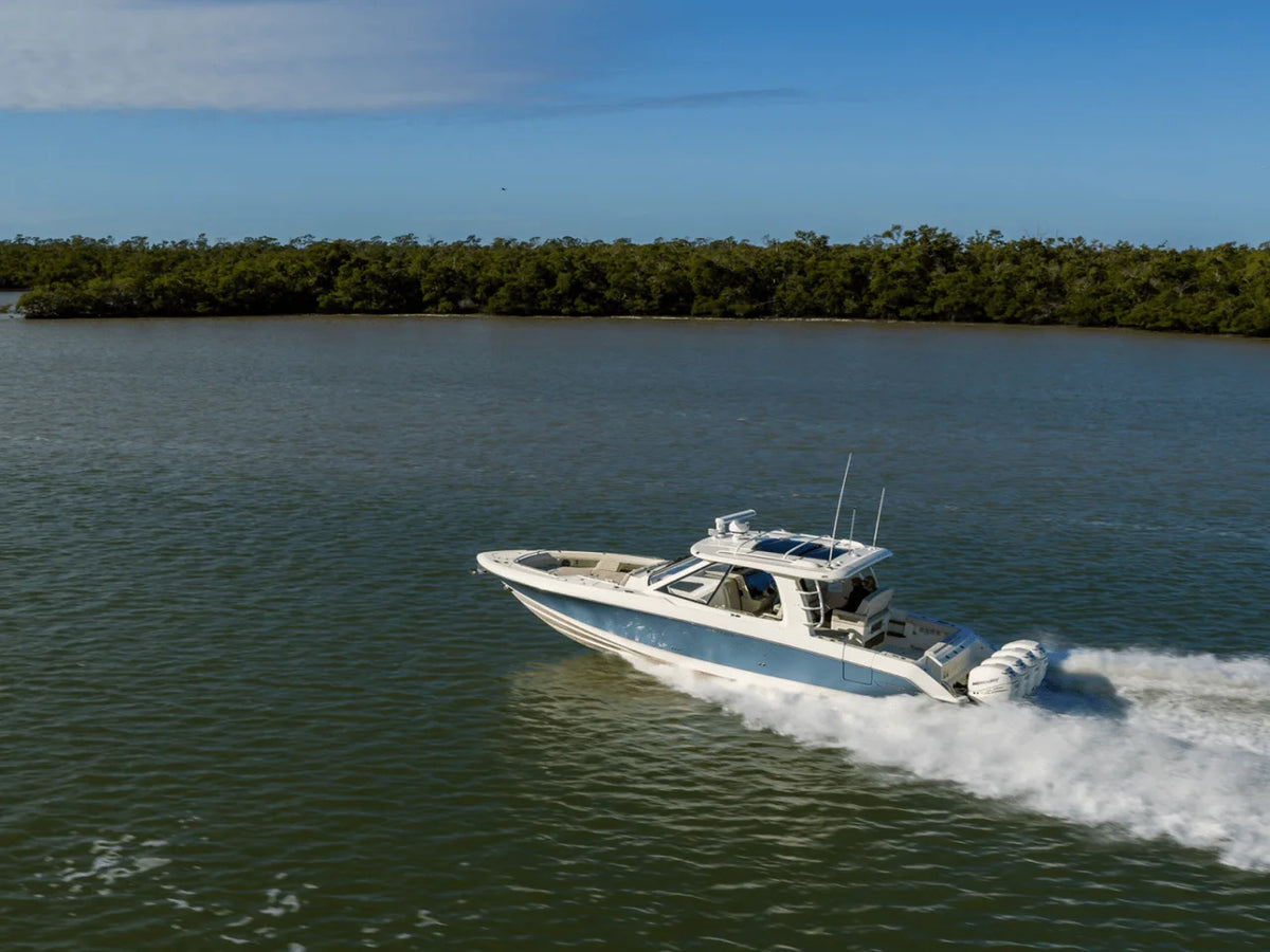 2027 Boston Whaler 380 Realm 38.0 feet, Inuvik, Northwest Territories #5