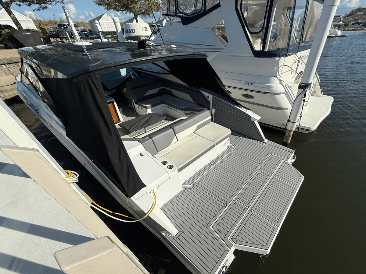 2020 Cruisers Yachts 38 GLS 38.0 feet, Grand Haven, MI #4