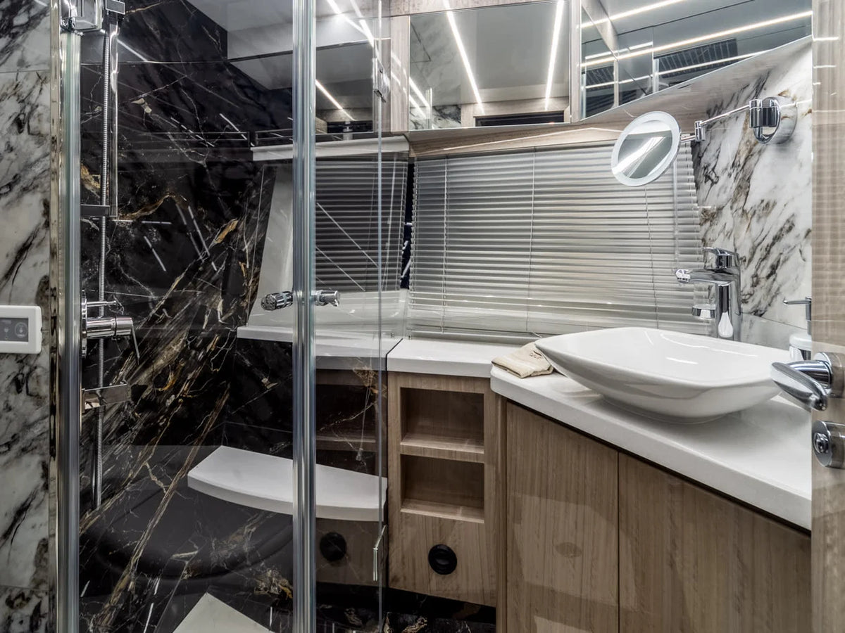 2027 Galeon 700 SKY 72.0 feet, Inuvik, Northwest Territories #62