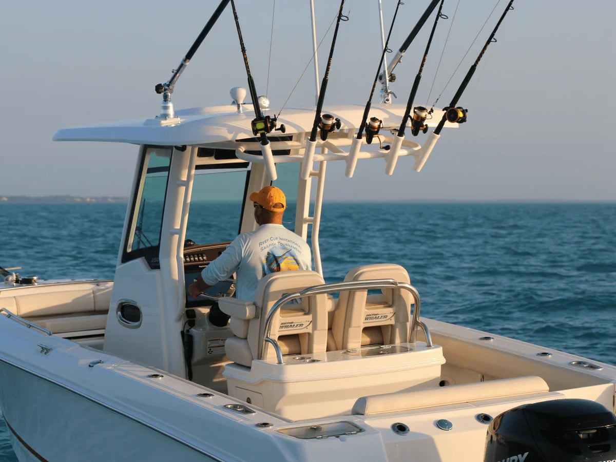 2027 Boston Whaler 250 Outrage 25.0 feet, Inuvik, Northwest Territories #60