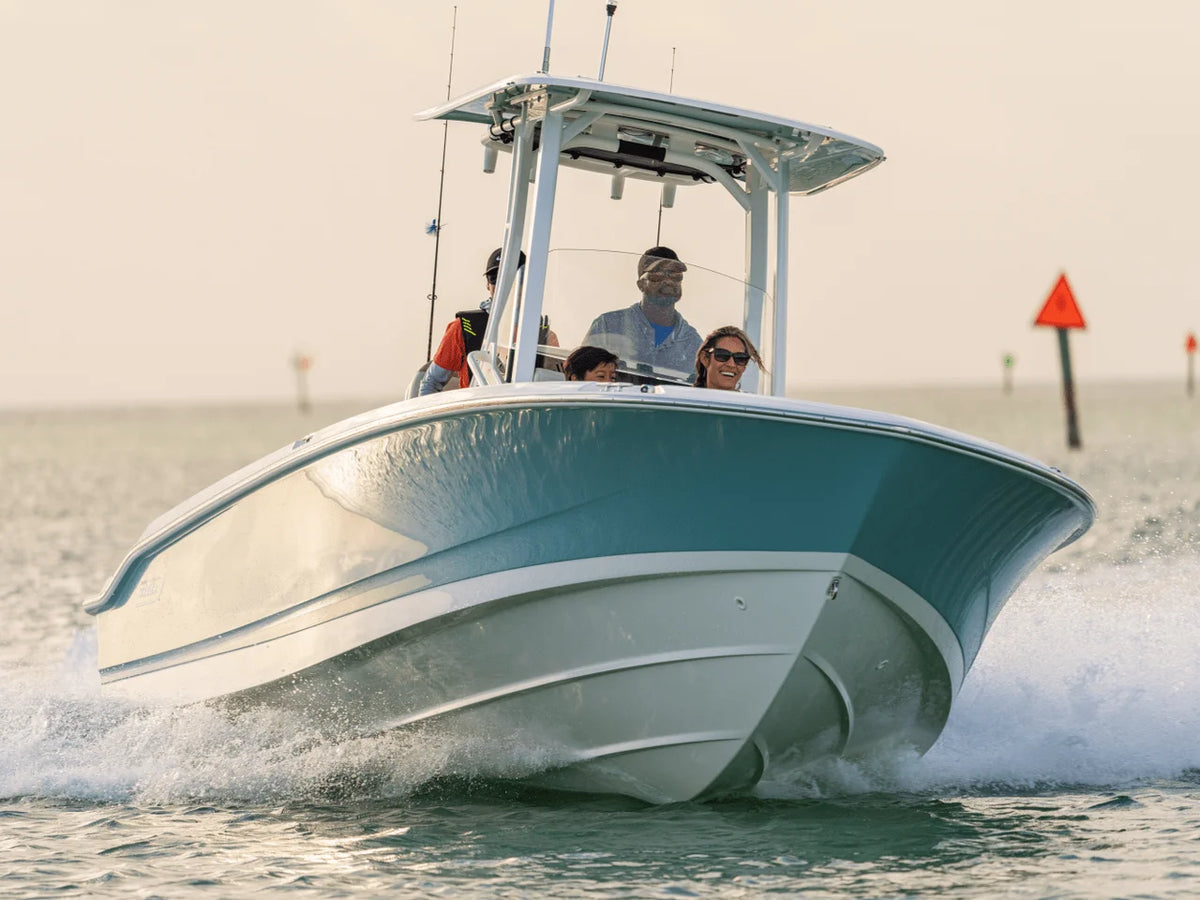 2027 Boston Whaler 250 Dauntless 25.0 feet, Inuvik, Northwest Territories #8