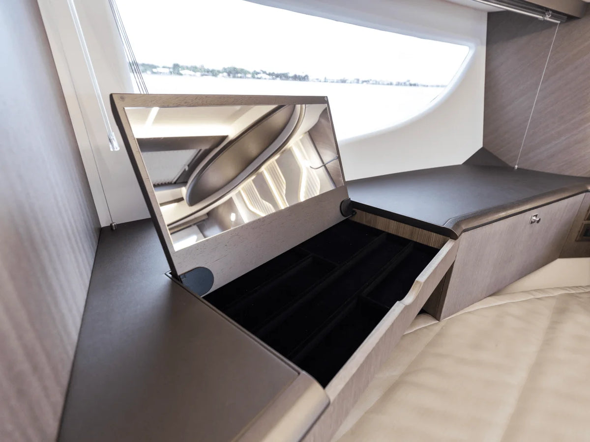 2027 Galeon 450 HTC 45.0 feet, Inuvik, Northwest Territories #106