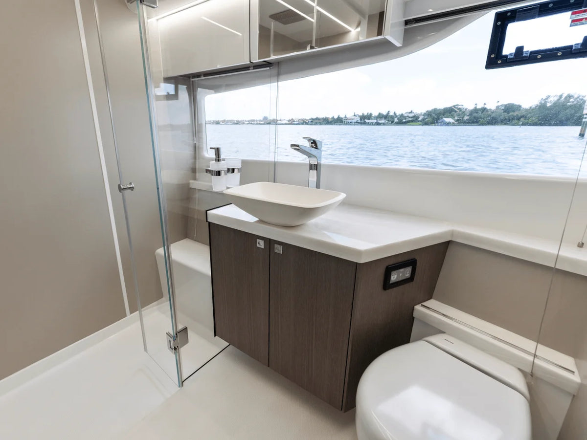 2027 Galeon 450 HTC 45.0 feet, Inuvik, Northwest Territories #120
